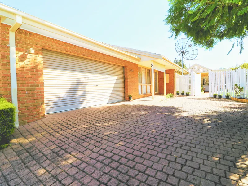 An Amazing Family Home with Breathtaking Views!