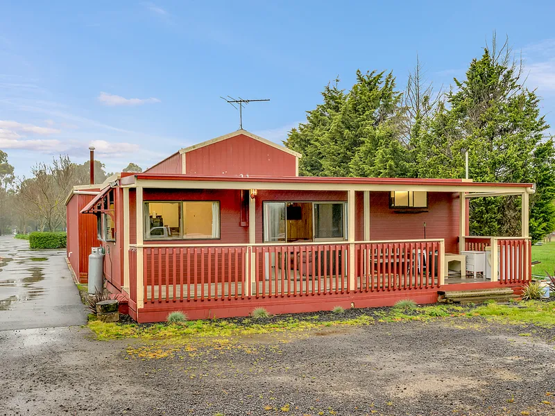 Cosy Unit with all utilities included