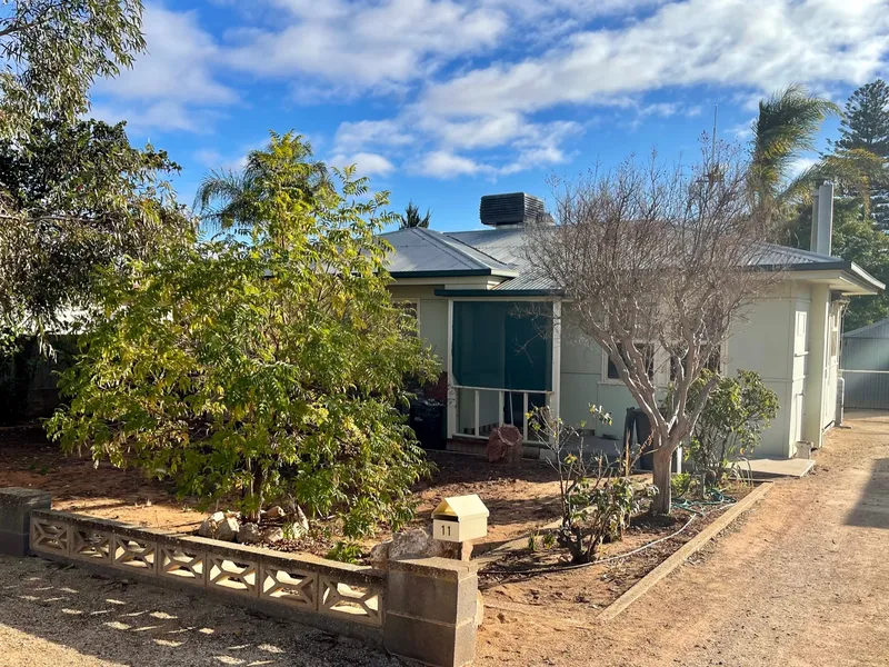 Cute 3 Bedroom Property, Great Location