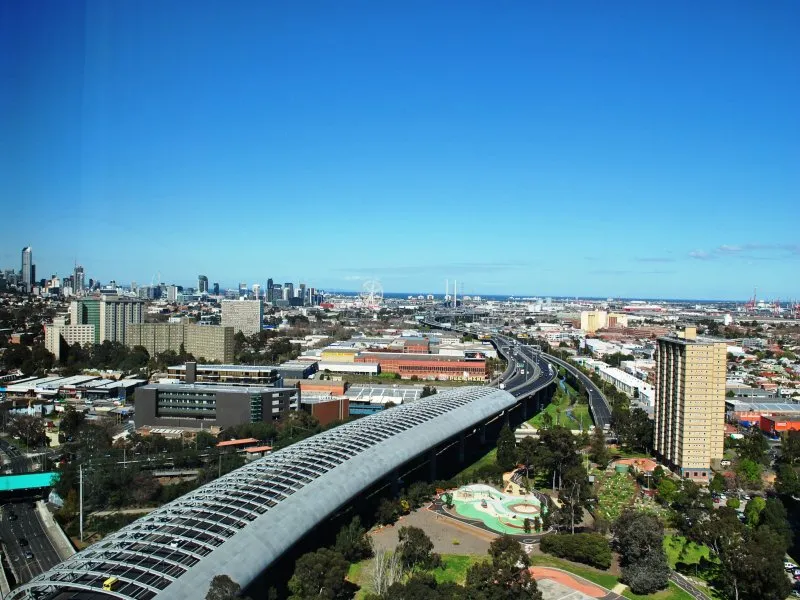 LIVING THE HIGH LIFE!!