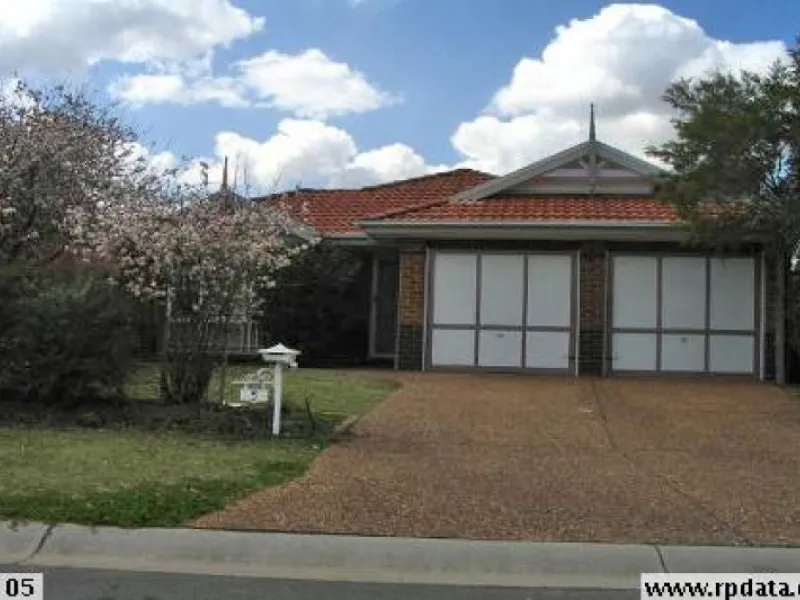 EXCELLENT 3 BEDROOM BRICK HOME