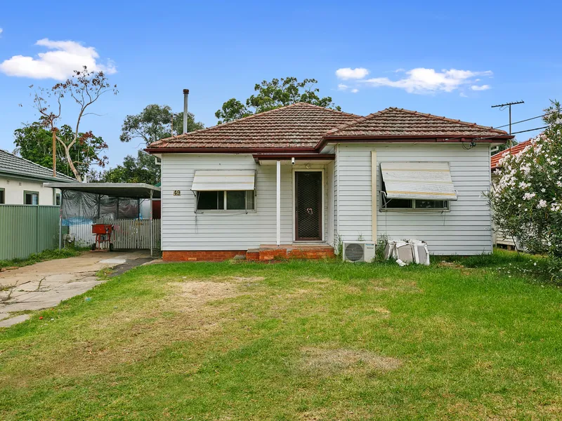 DA approved Duplex + Granny Flat Site in premier location