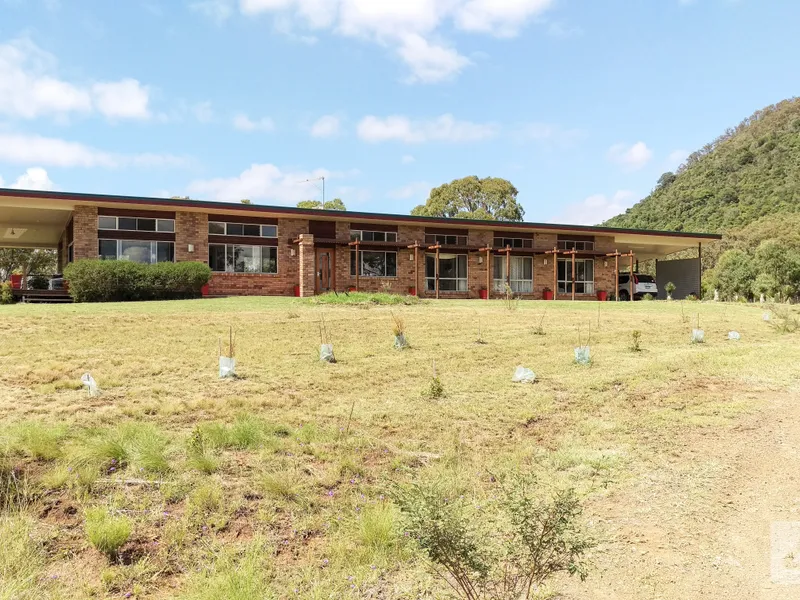 Magnificent Rural Views On 14.24HA