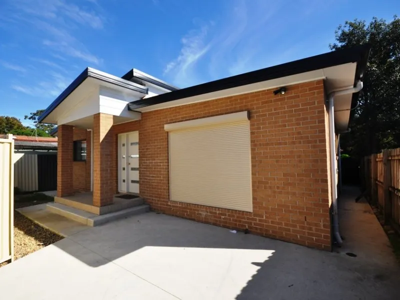 Furnished granny flat