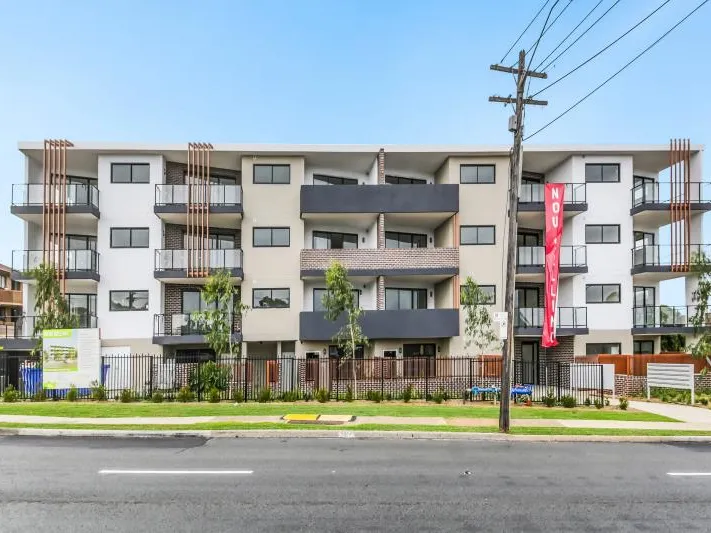 Modern Studio Apartment - Affordable Housing