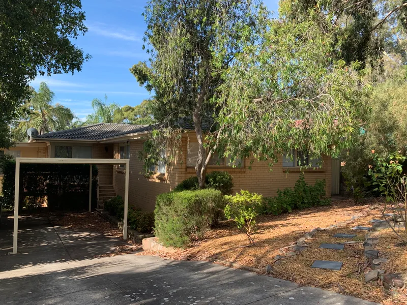 Superb Light & Bright Family home in the sort after location of Athelstone