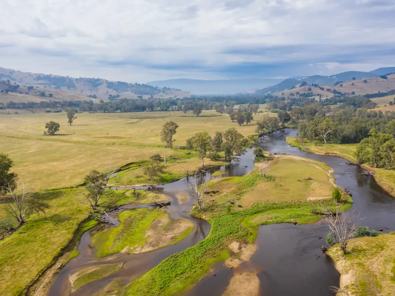 PRIME HIGH RAINFALL BREEDING OR FATTENING COUNTRY