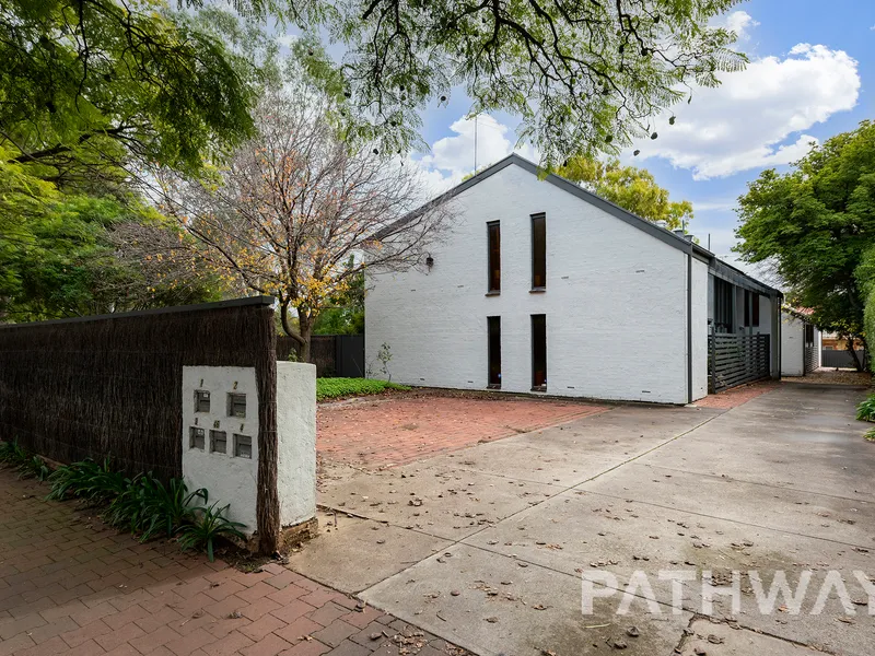 Small group overlooking park!!