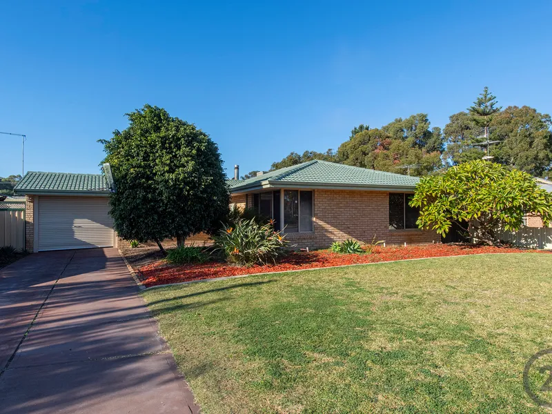 GREAT FAMILY HOME WITH LARGE WORKSHOP