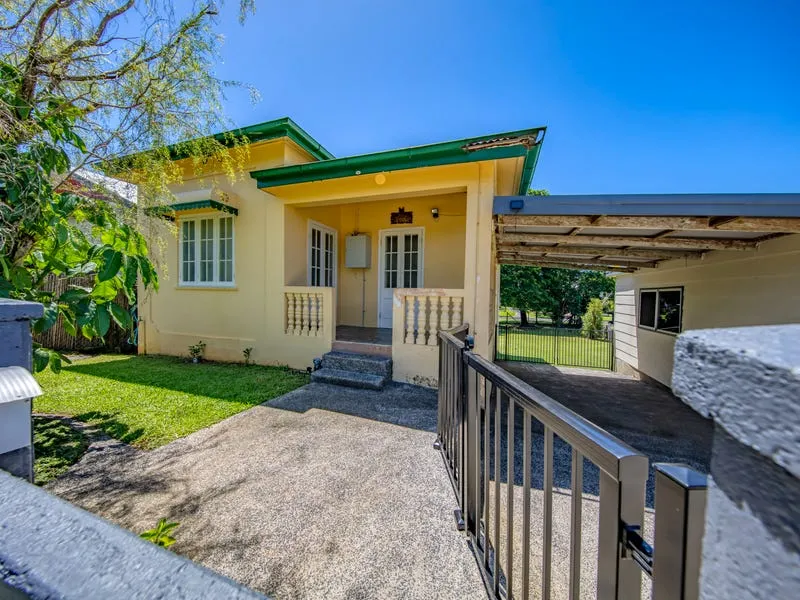 House with Granny Flat