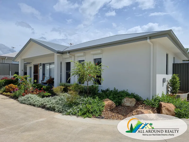 Immaculate, spacious and on a corner block ... perfect home in a picture perfect resort!
