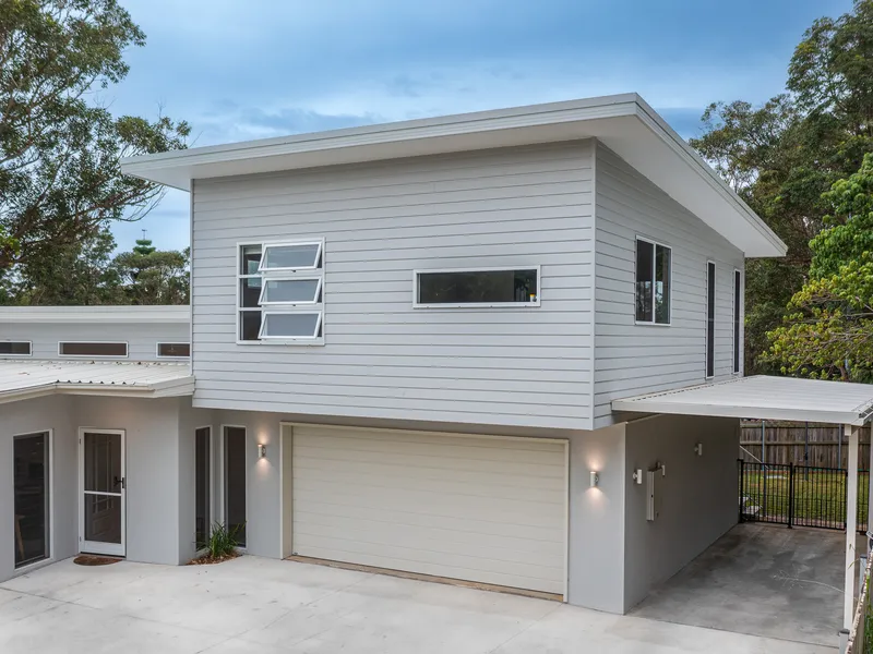 Newly Built Kingscliff Home - Furnished