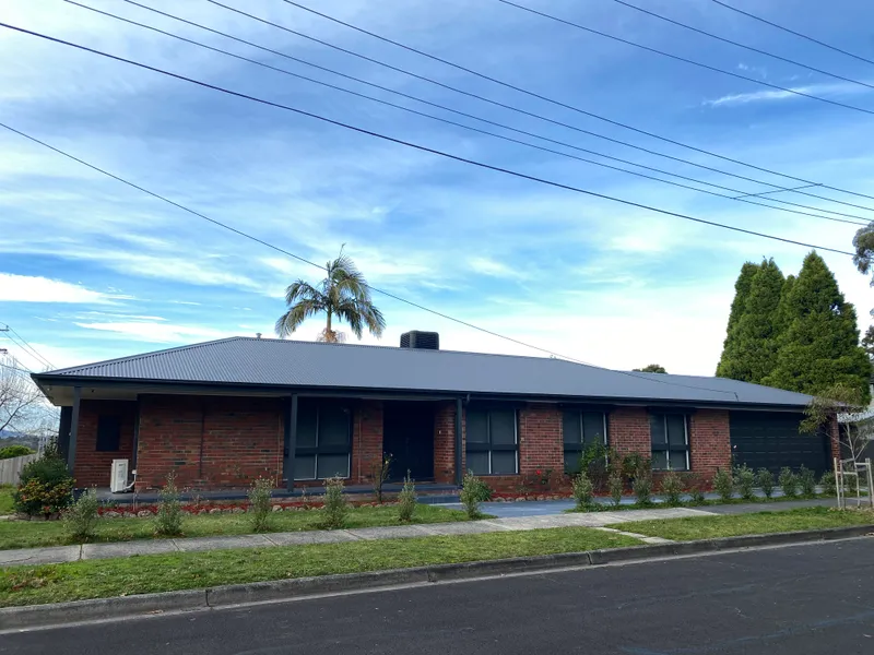 3 Bedroom 1 Study 2 Bathroom 2 Car