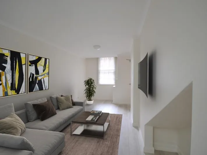 Fabulous City Fringe Lifestyle