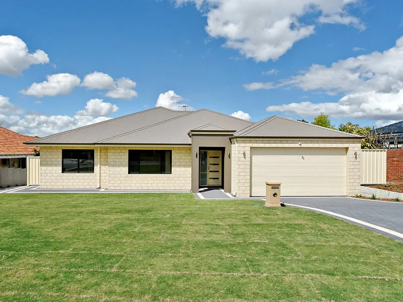 Stunning 4-Bedroom Haven in Bassendean