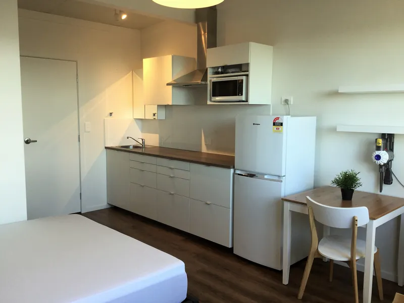 Studio Apartment with courtyard - fully furnished and inclusive of electricity & internet