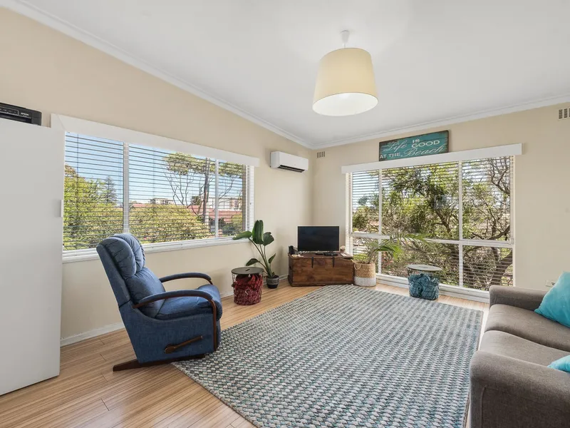 UNDER OFFER - MORE PROPERTIES REQUIRED - YOUR BEACH PAD WITH OCEAN GLIMPSES 