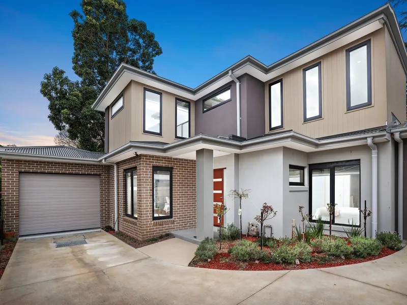 Premium, Contemporary 3 Bedroom Townhouse