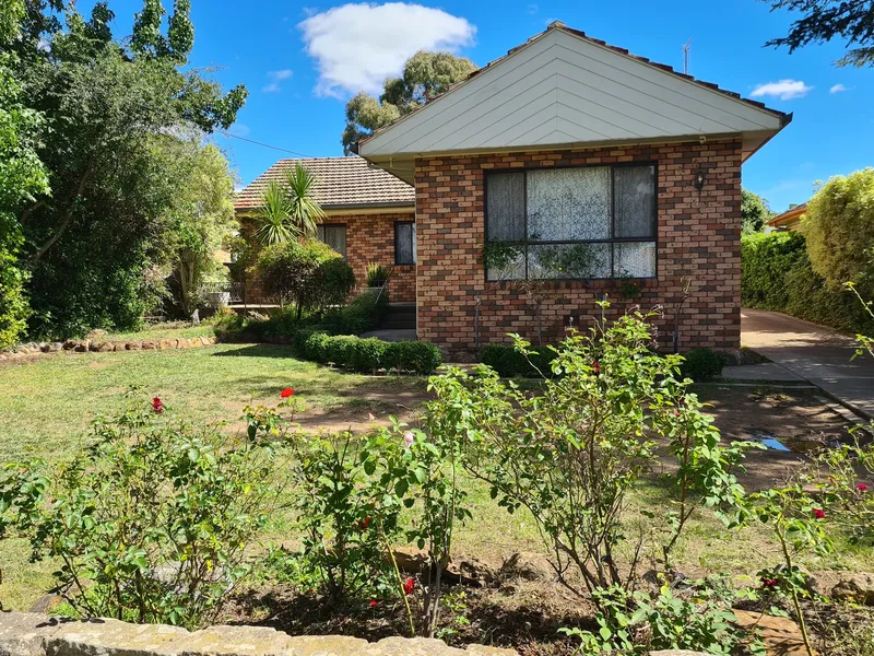 SPACIOUS FOUR BEDROOM HOME 