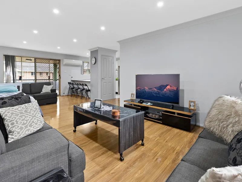 FIRST HOME BUYERS = NO STAMP DUTY