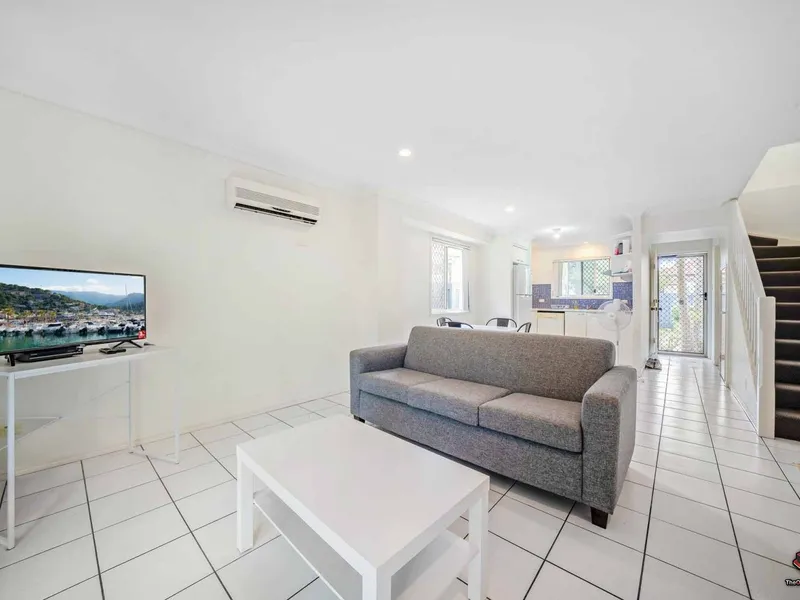 calling both owner occupied and investor. Popular Complex