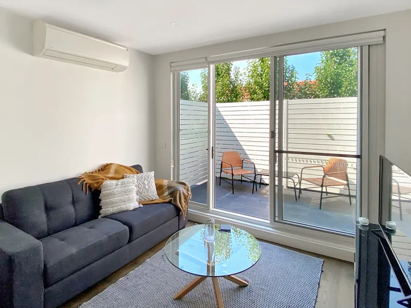 Fully Furnished Bright, Secure Apartment, Flexible Lease Terms!