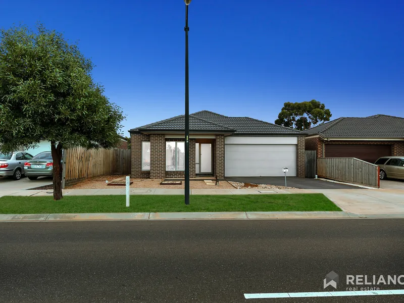 Designer Family Home in Desirable Location