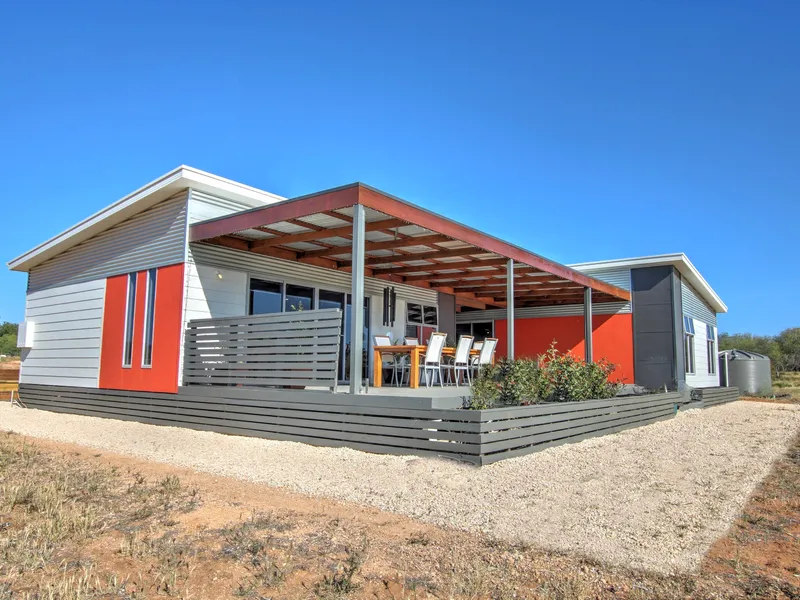 Stylish contemporary home with a rural lifestyle