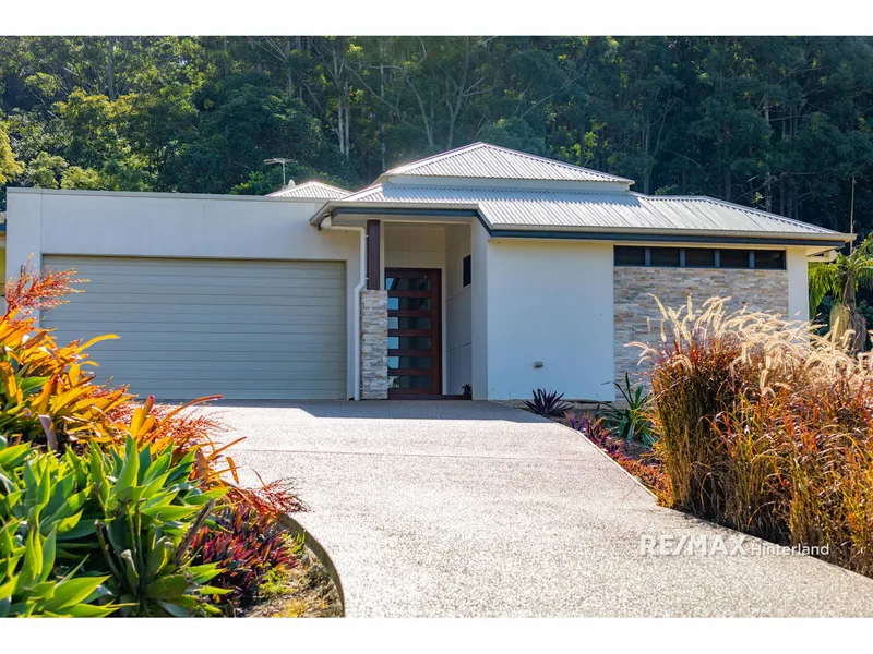 OPEN HOME Wednesday 11:00 - 11:30 - This is the acreage property you’ve been waiting for!