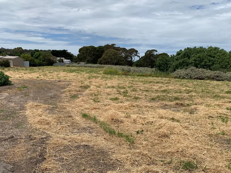 LIFESTYLE WITH DEVELOPMENT POTENTIAL