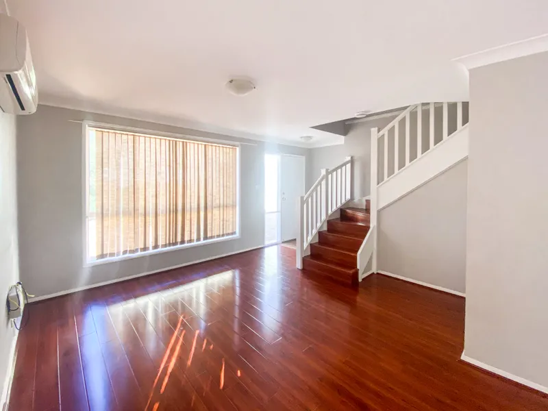 Spacious Townhouse in a Great Location!