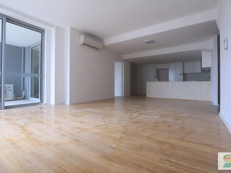 1 bed + study apartment near Top Ryde Shopping Centre