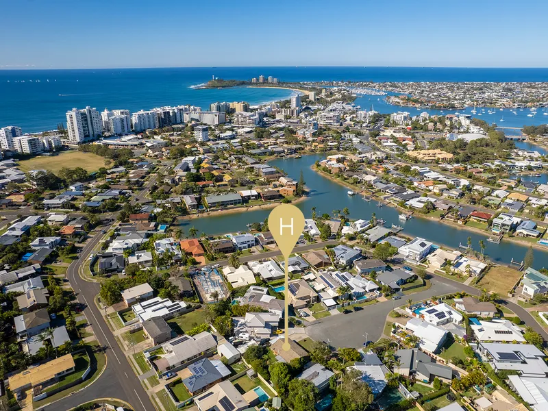 PRIME POSITION IN THE HEART OF MOOLOOLABA!
