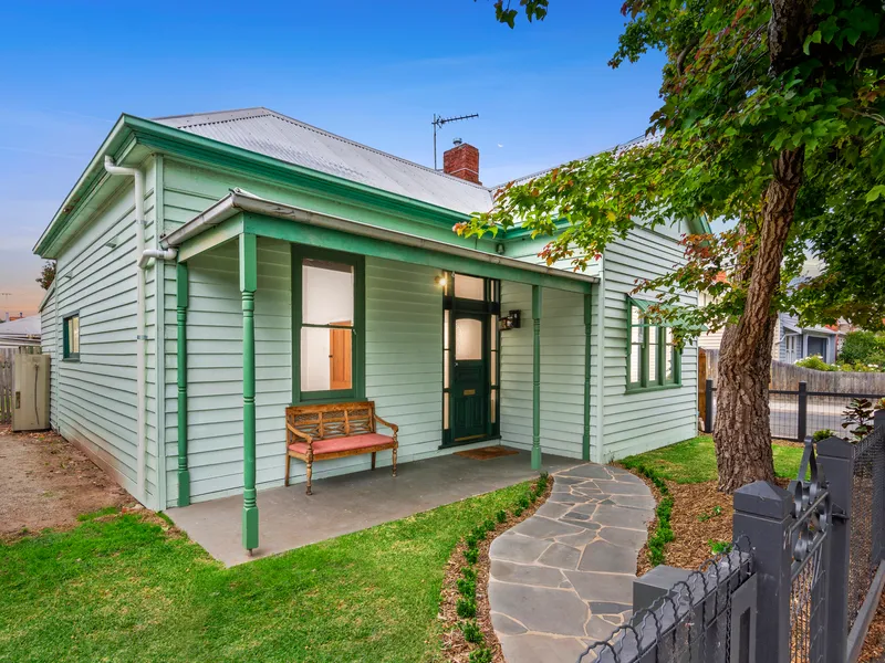 Captivating Character with Further Potential!