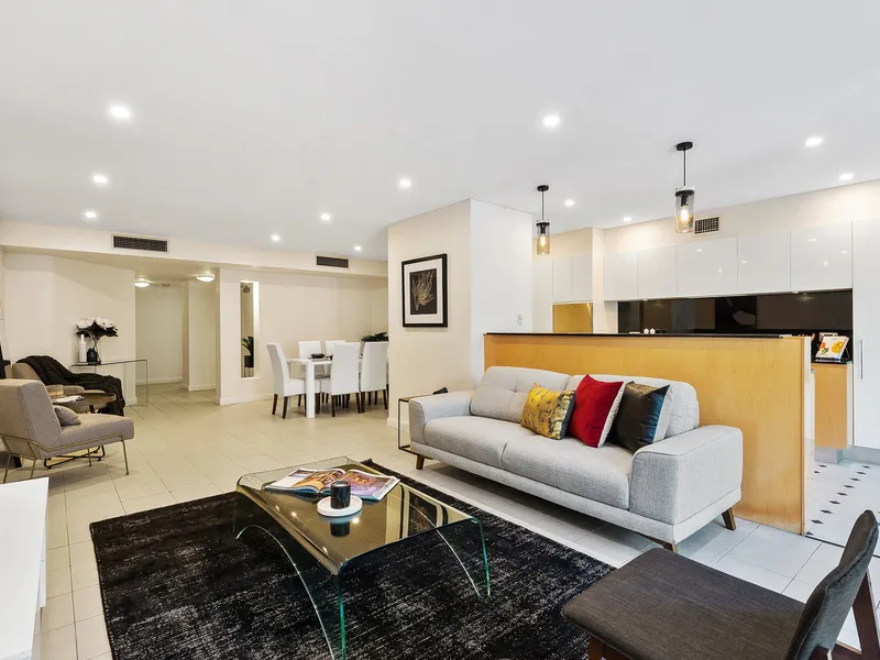 Harbourside Three Bedroom Apartment