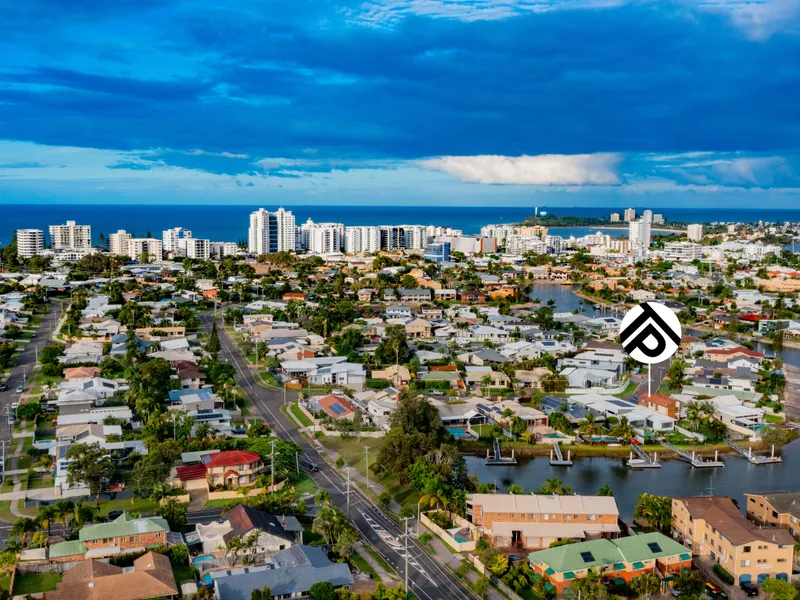 MOOLOOLABA WATERFRONT LIFESTYLE OPPORTUNITY!