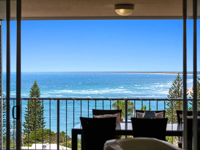 OPULENT APARTMENT LIVING