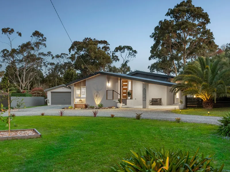 Breathtaking Family Oasis on a Flat 2,740sqm