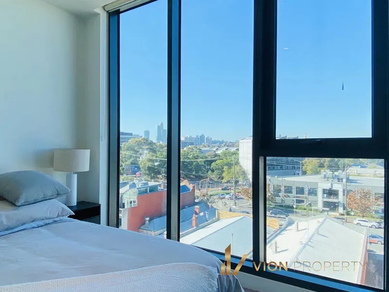 Last Unit! Brand New Luxury 1 Bed Boutique Apartment in South Melbourne with Huge Stamp Duty Saving!