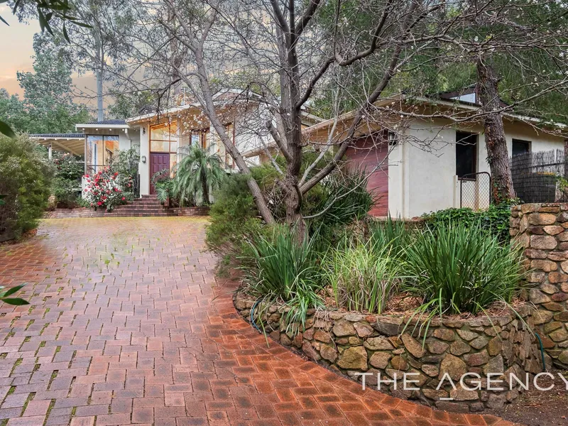 Multi Level Magic On Nature's Doorstep with Gorgeous Views