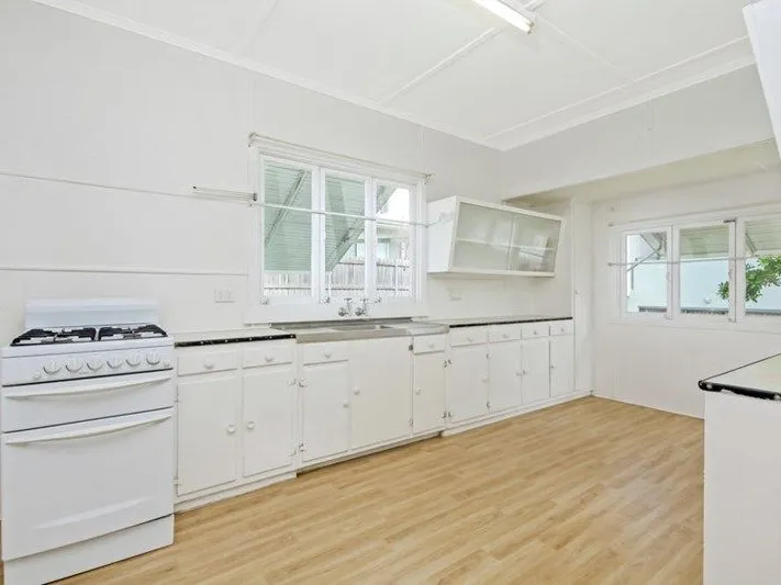 Fantastic Location with Electricity Included! 
