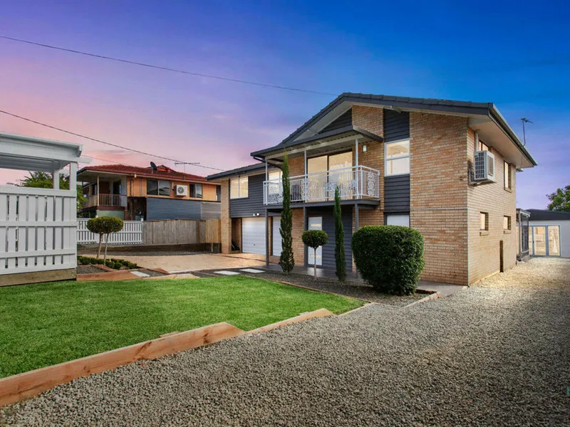 Luxurious Living with Tri Living Potential