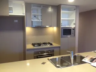 LUXURY LIVING IN AS NEW APARTMENT