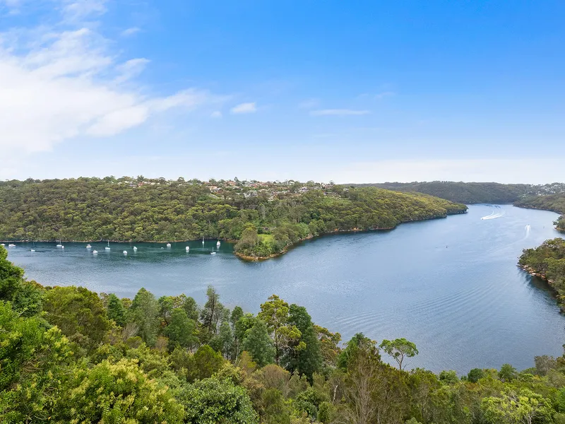 Substantial Family Home with Swimming Pool and Self Contained Studio