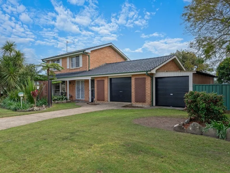 Welcome to Your Piece of Paradise in Greenwell Point!