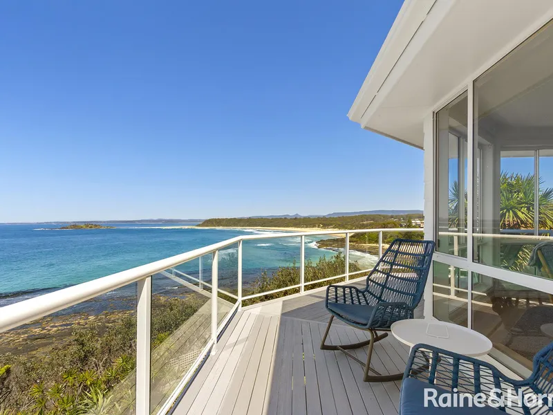 The Point Beach House Manyana 