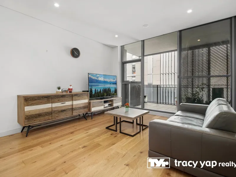 Spacious, Private & Only one common wall