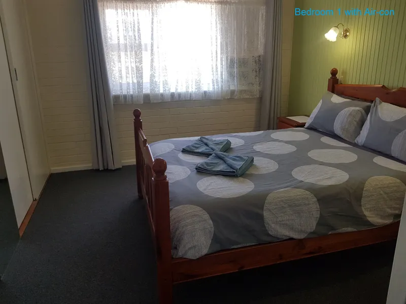 Fully-furnished two-bedroom apartment