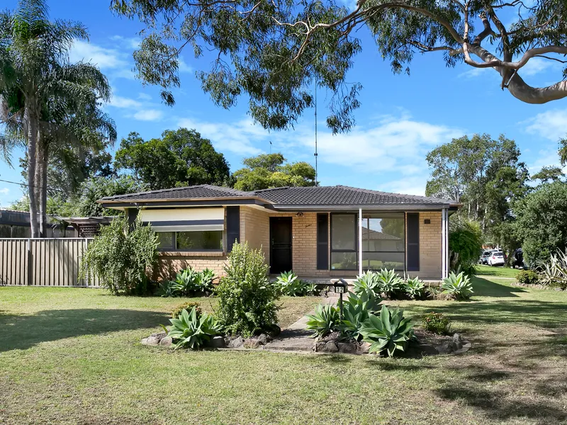 664 sqm corner block !