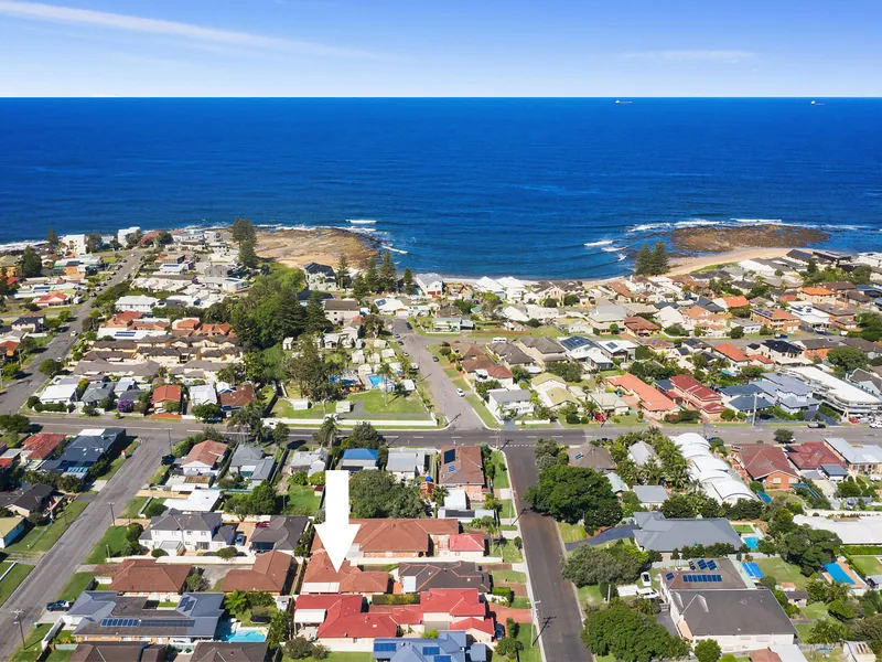 Torrens title villa just footsteps to Blue Bay Beach